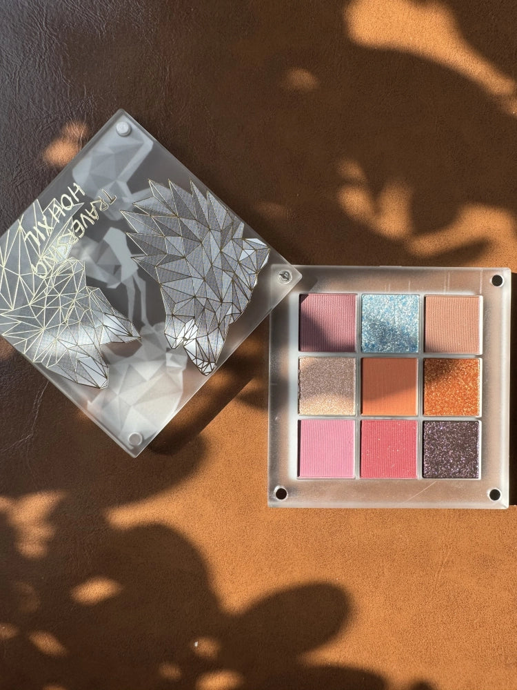 Endangered Species Eyeshadow 9 Colors 9.5g