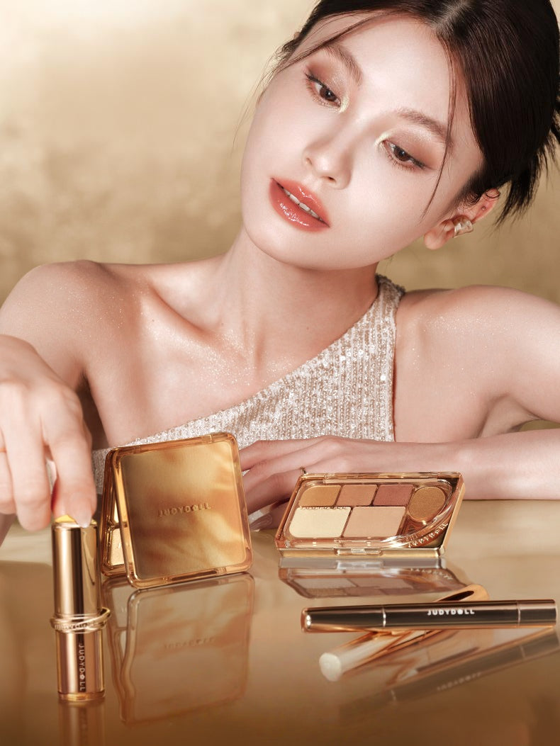 Judydoll - Gold Vibe Series Makeup Look for New Year
