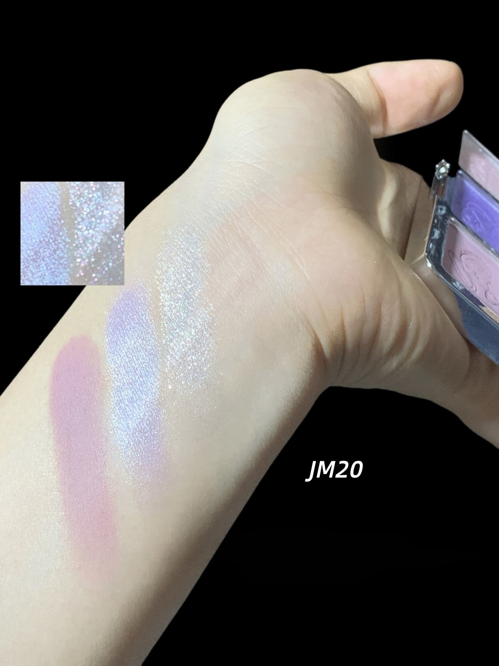 LEEMEMBER - Tri-color Eye Shadow 4.8g