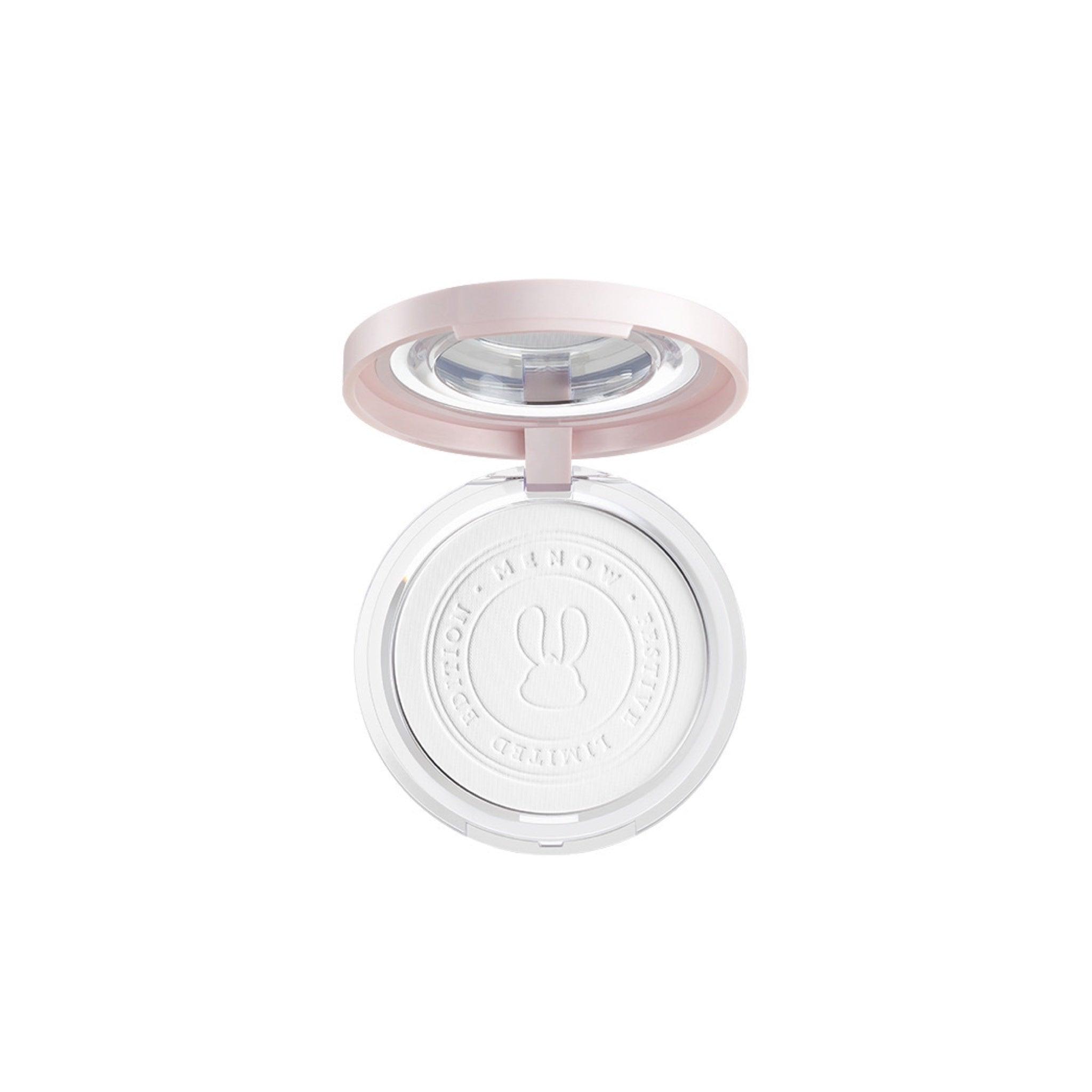Poudre de fixation compacte MENOW Édition pour lapin Année F16008E 8,5 g