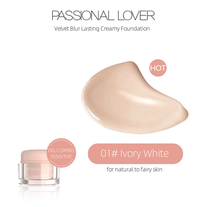 Passional Lover Velvet Blur Fond de Teint Crémeux Longue Tenue 15 g