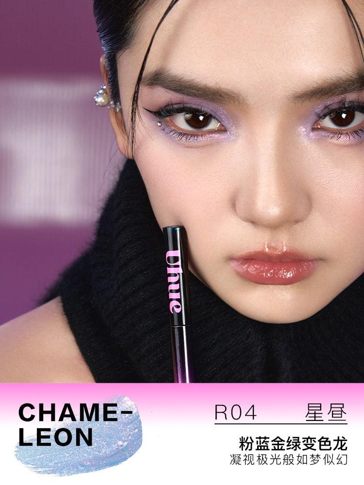 Fard à paupières liquide UHUE sous l'eyeliner illuminant et scintillant 2 g